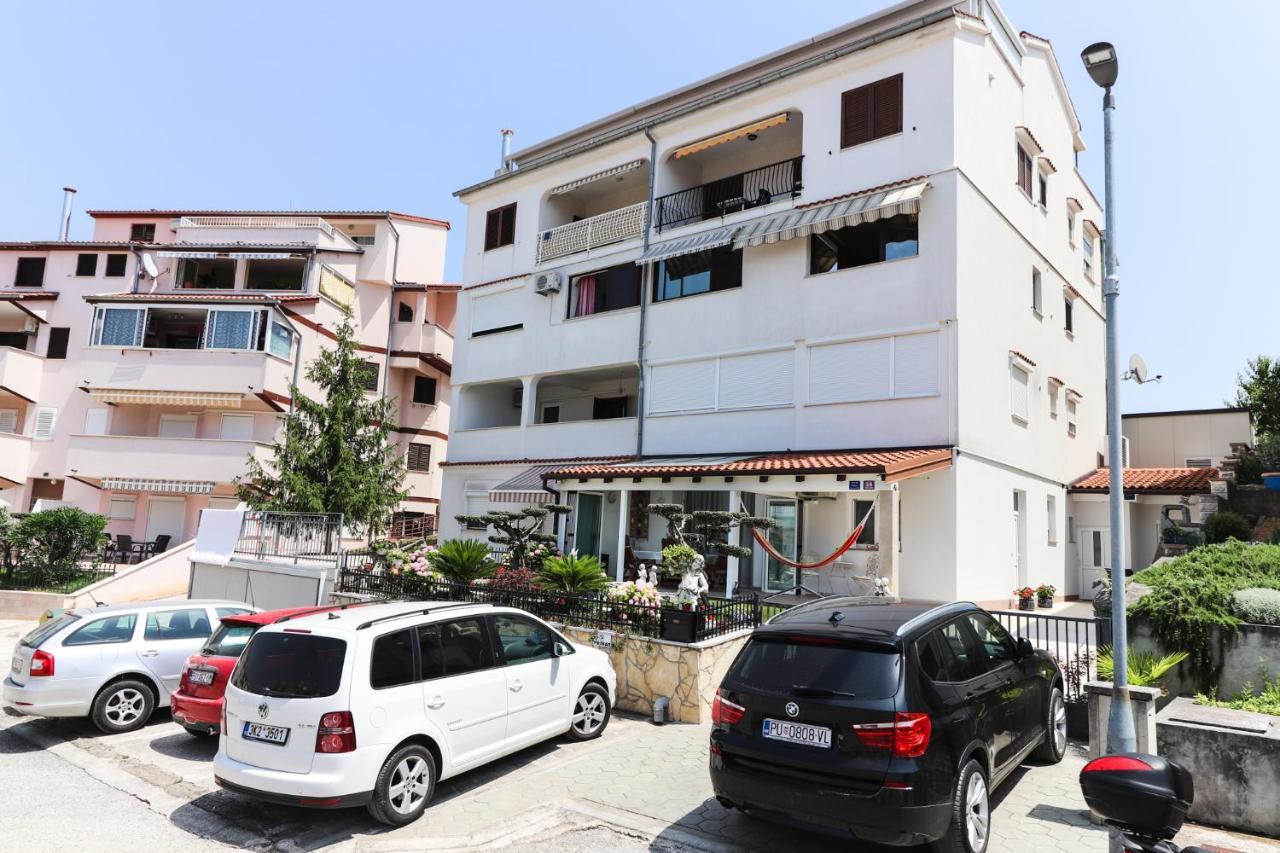 Apartment Vlado Vrsar Exterior foto