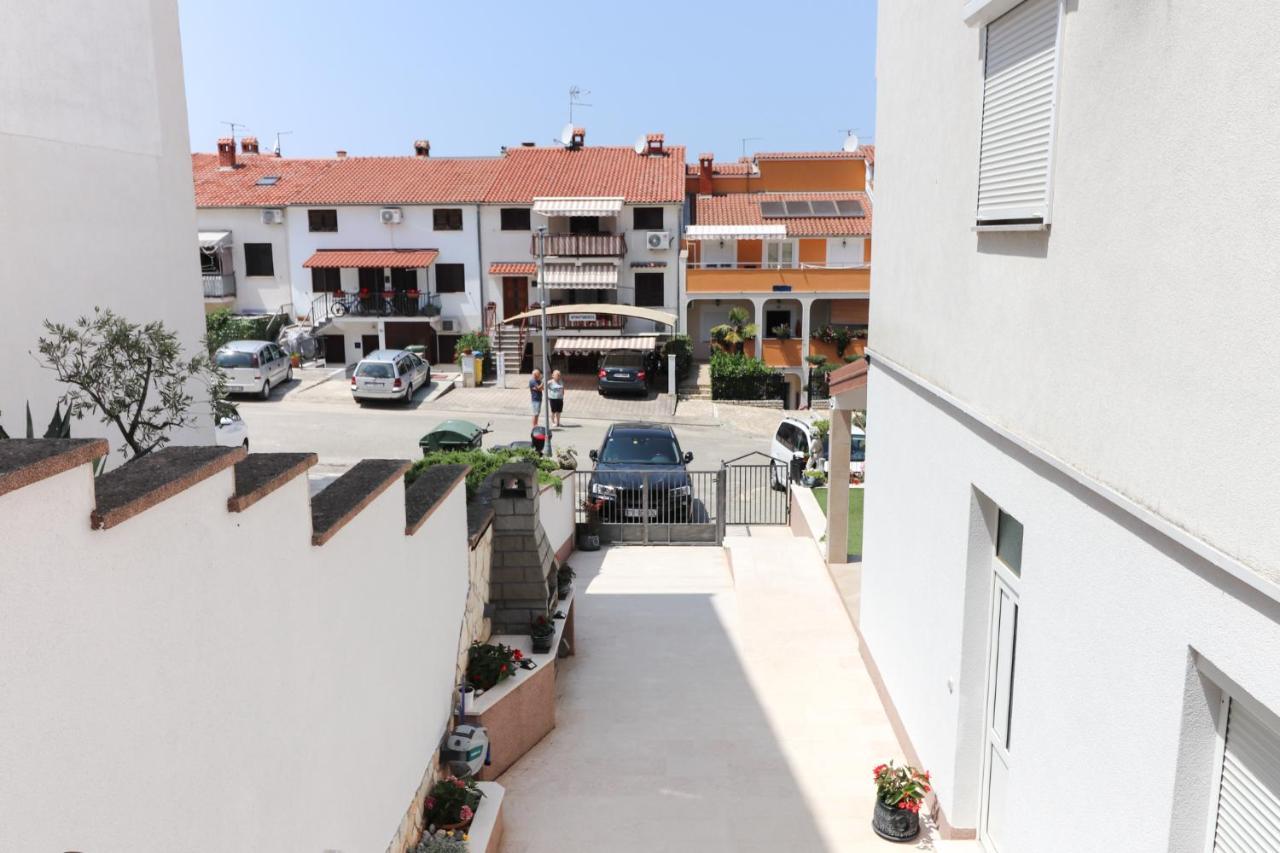 Apartment Vlado Vrsar Exterior foto
